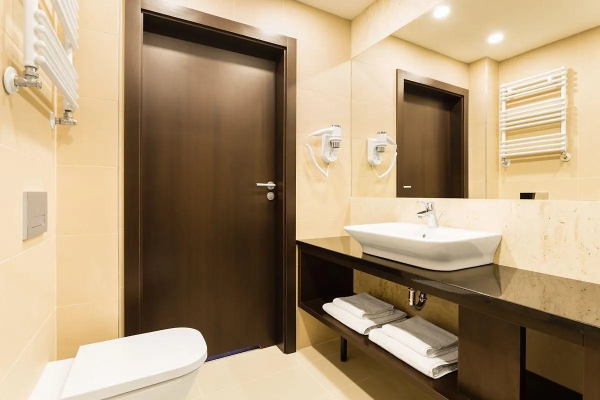 Hotel Desilva Premium 포즈난