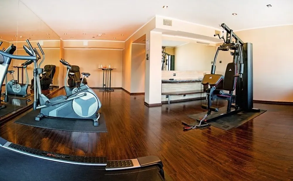 Hotel Desilva Premium 포즈난