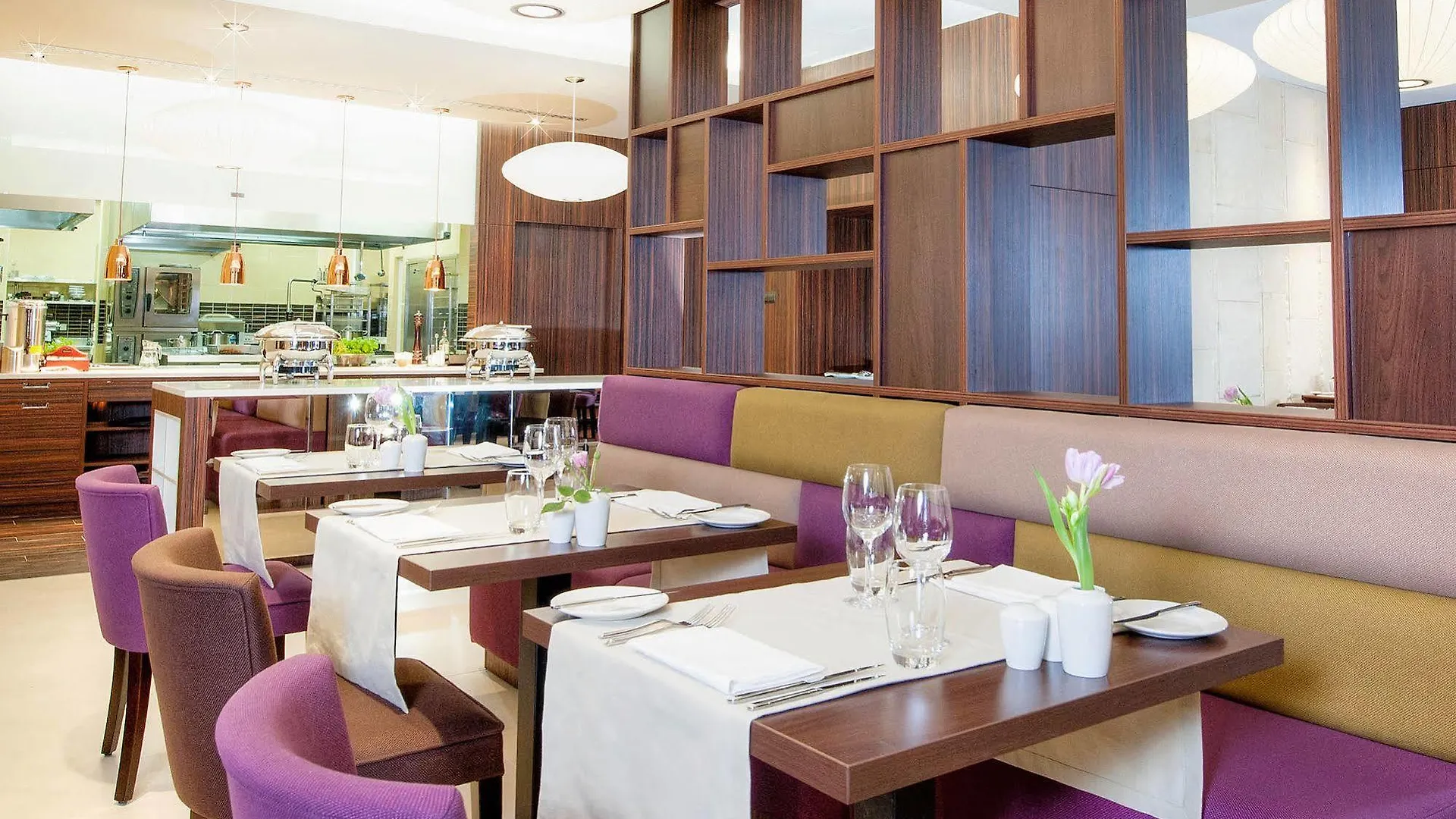 Hotel Desilva Premium 포즈난